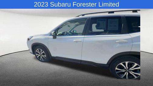 Crystal White Pearl 2023 Subaru Forester Limited