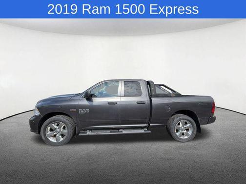 Granite Crystal Metallic Clearcoat 2019 RAM 1500 Express