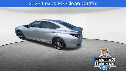 2023 Lexus ES 300h Base
