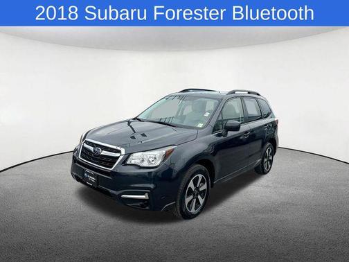 Dark Gray Metallic 2018 Subaru Forester 2.5i Premium