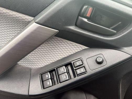 Dark Gray Metallic 2017 Subaru Forester 2.5i Premium