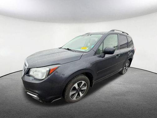 Dark Gray Metallic 2017 Subaru Forester 2.5i Premium