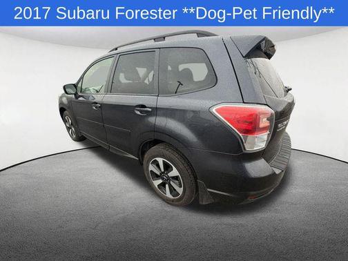 Dark Gray Metallic 2017 Subaru Forester 2.5i Premium