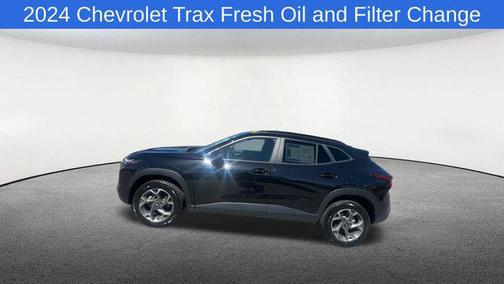 Mosaic Black Metallic 2024 Chevrolet Trax LT