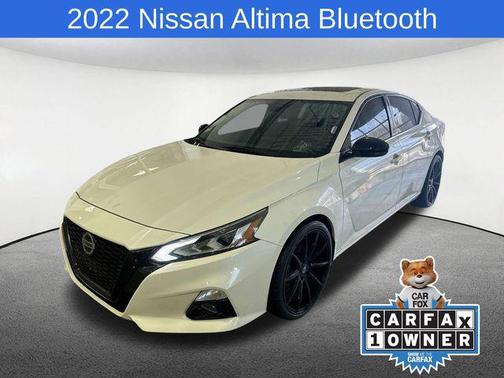 2022 Nissan Altima SR FWD