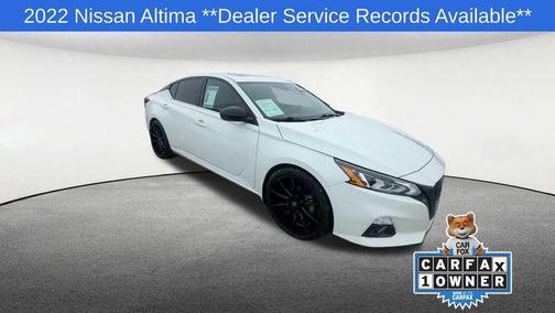 2022 Nissan Altima SR FWD