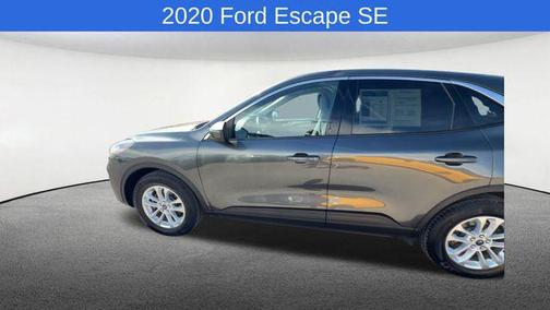 Magnetic Metallic 2020 Ford Escape SE