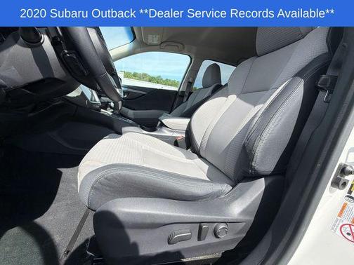 Crystal White Pearl 2020 Subaru Outback Premium