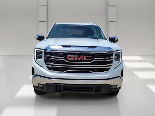 WHITE 2026 GMC Sierra 1500 SLT