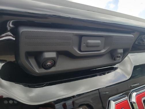 Onyx Black 2026 GMC Sierra 1500 Pro