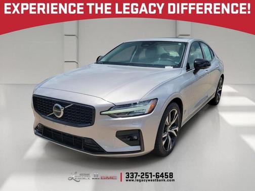 Crystal White Metallic 2024 Volvo S60 B5 Plus Dark Theme