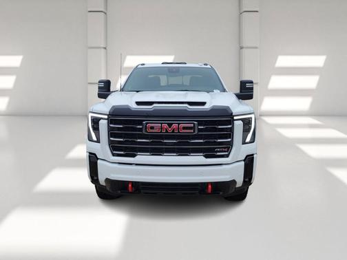 2026 GMC Sierra 2500 AT4