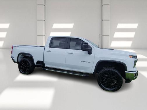 2025 Chevrolet Silverado 2500 LT