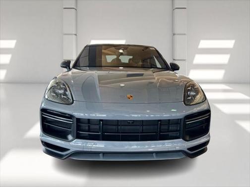 2022 Porsche Cayenne Turbo GT