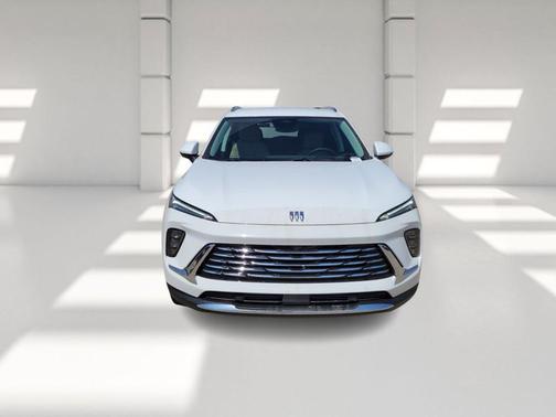 WHITE 2026 Buick Envision Preferred AWD