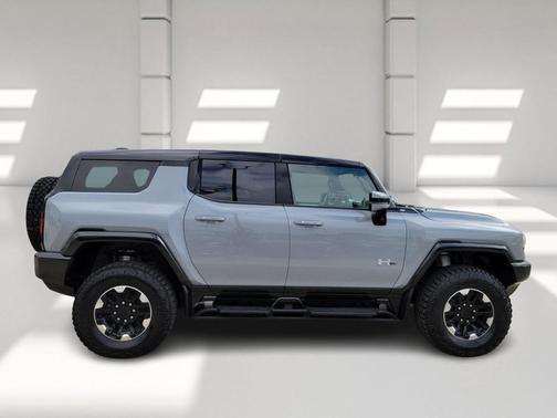 2024 GMC HUMMER EV SUV 3X