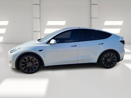 2022 Tesla Model Y Performance Dual Motor All-Wheel Drive