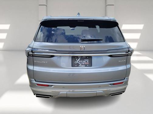 2025 Buick Enclave Avenir FWD