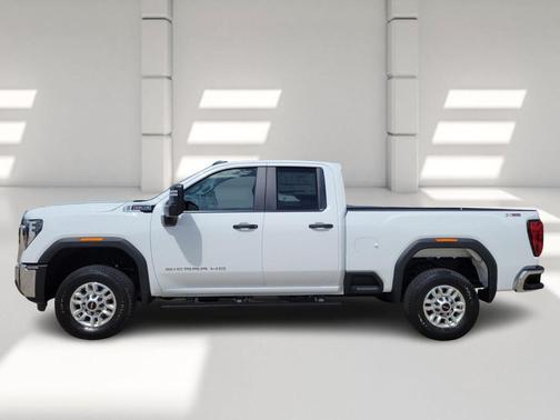 Summit White 2026 GMC Sierra 2500 Pro