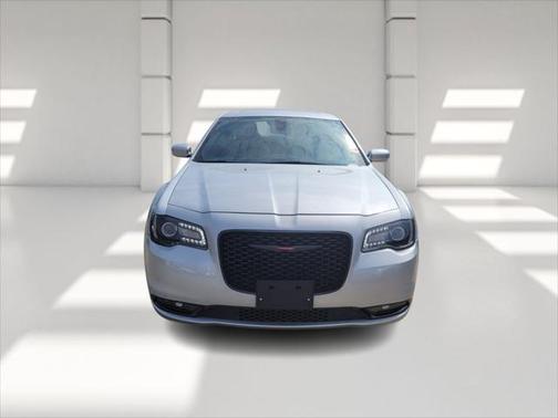 2023 Chrysler 300 S