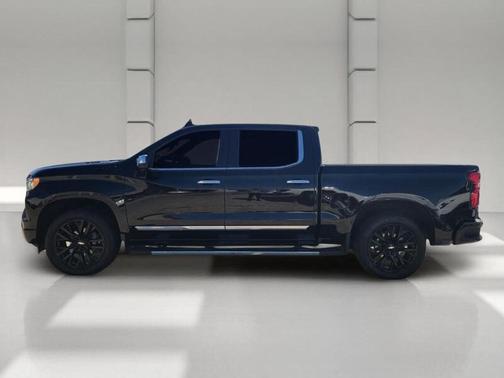 Black 2023 Chevrolet Silverado 1500 High Country