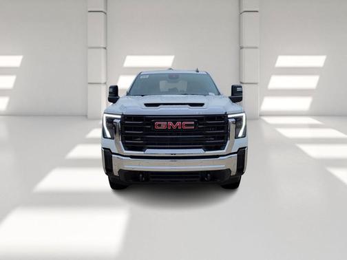2026 GMC Sierra 2500 Pro