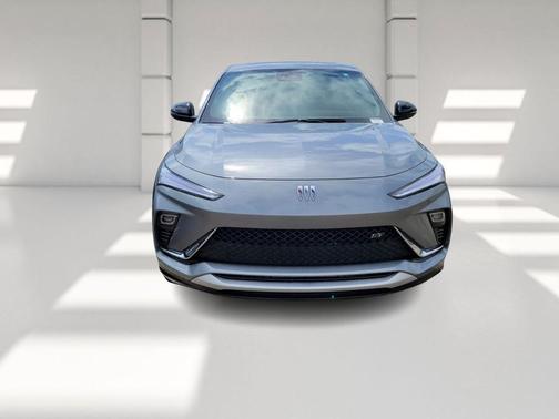 Moonstone Gray Metallic 2026 Buick Envista Sport Touring FWD