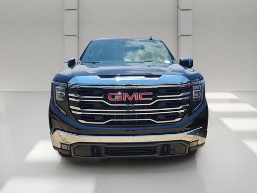 Onyx Black 2026 GMC Sierra 1500 SLT