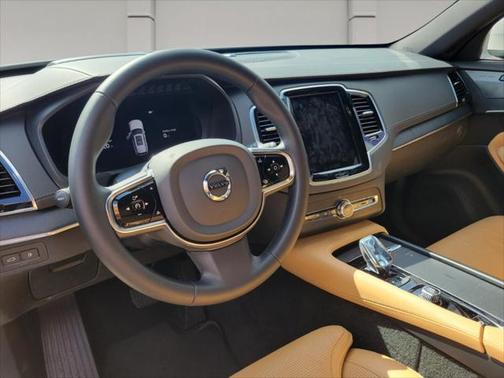 2024 Volvo XC90 Recharge Plug-In Hybrid T8 Ultimate Bright Theme 7-Seater