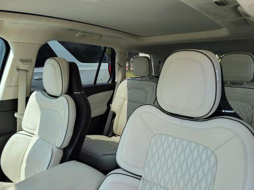 2024 Lincoln Aviator Black Label AWD