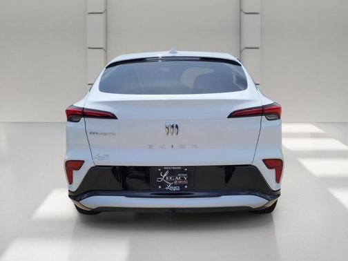 Summit White 2026 Buick Envista Sport Touring FWD
