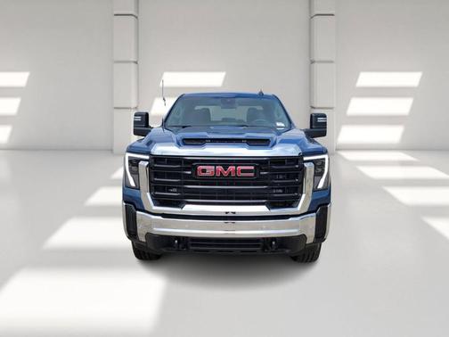 2025 GMC Sierra 3500 Base