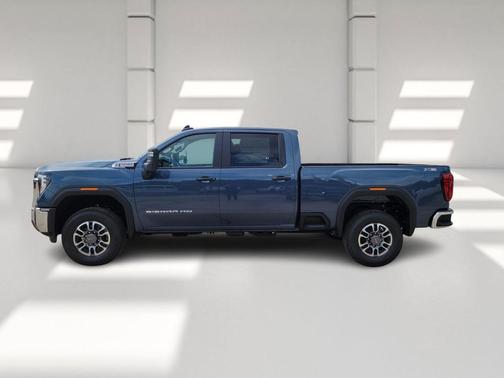 2025 GMC Sierra 3500 Base