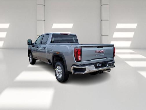 2026 GMC Sierra 2500 Pro
