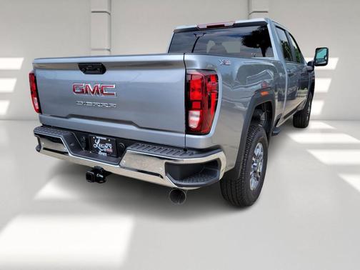 2025 GMC Sierra 3500 Base