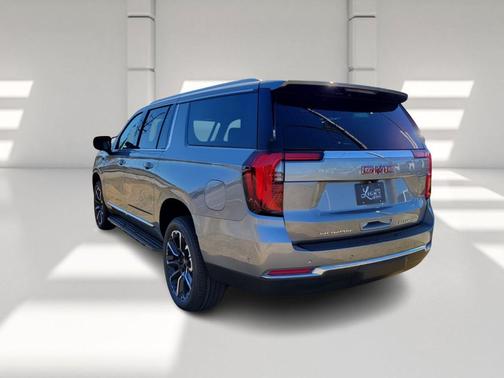 2026 GMC Yukon XL 2WD Elevation