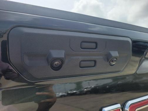 Onyx Black 2026 GMC Sierra 1500 SLT