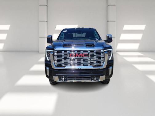 2026 GMC Sierra 3500 Denali
