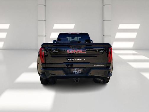 2026 GMC Sierra 3500 Denali