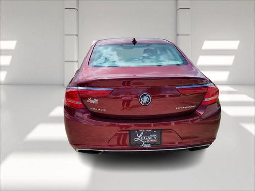 2017 Buick LaCrosse Essence