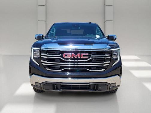Onyx Black 2026 GMC Sierra 1500 SLT