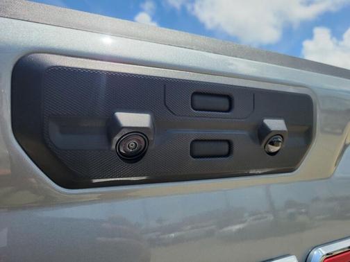 SILVER 2026 GMC Sierra 1500 AT4