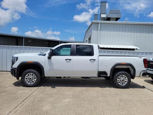 2025 GMC Sierra 3500 Base