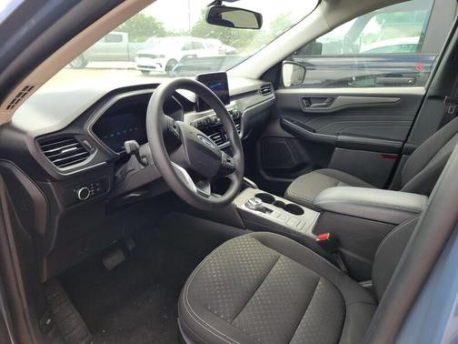 Vapor Blue Metallic 2025 Ford Escape Active
