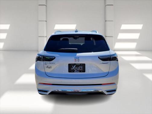2025 Buick Envision Avenir AWD