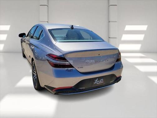 2023 Genesis G70 2.0T AWD