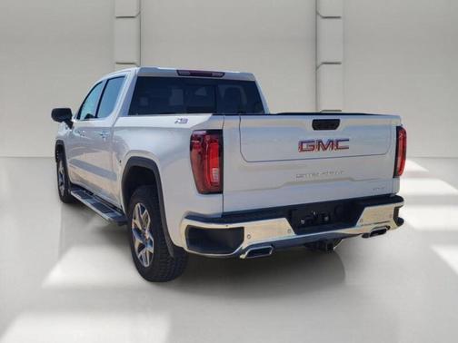 WHITE 2026 GMC Sierra 1500 SLT