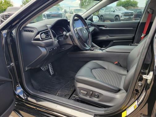 Midnight Black Metallic 2022 Toyota Camry XSE