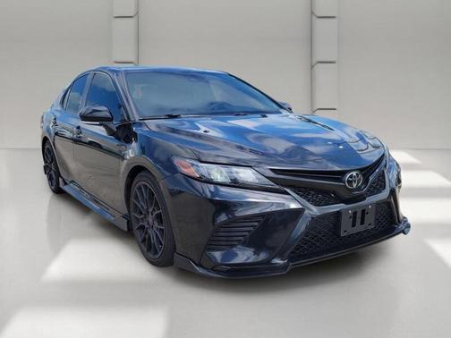 Midnight Black Metallic 2022 Toyota Camry XSE