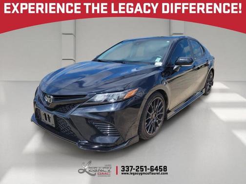 Midnight Black Metallic 2022 Toyota Camry XSE